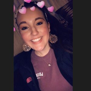 Meet your Posher, Brianna